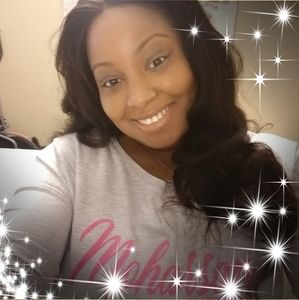 Meet your Posher, Jaye